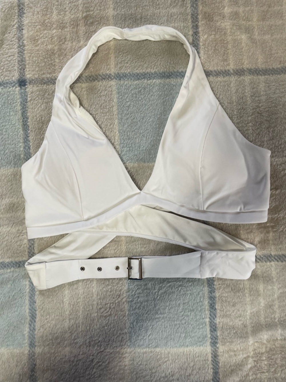 HALARA White Halter Crop Top with Wrap Belt